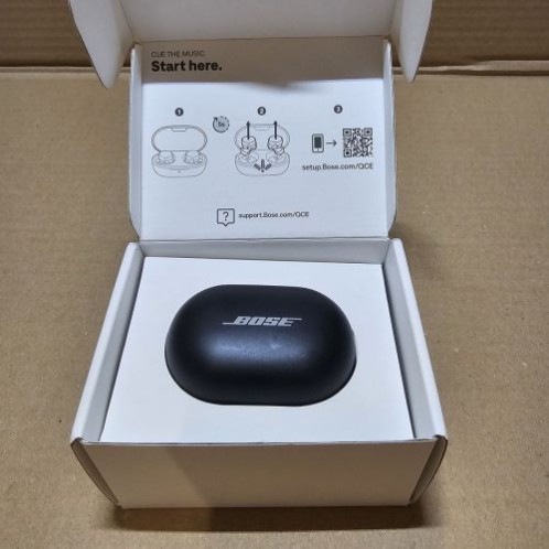 [Outlet Grade B] Bose QuietComfort Wireless Earbuds, TWS, ANC, BT 5.3, Waterproof IPX4, Black EU DO7500763-05